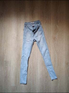 Light Blue Women’s Skinny Jeans